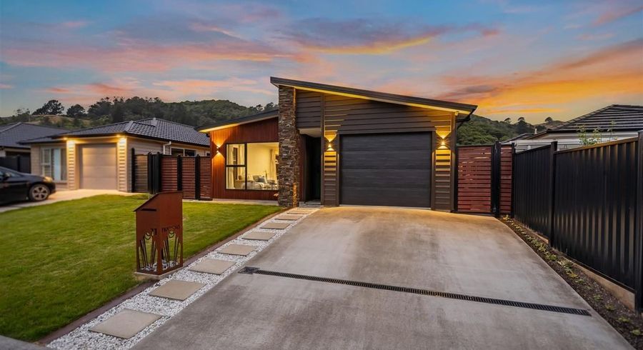  at 11 Buddle Road, Wallaceville, Upper Hutt, Wellington