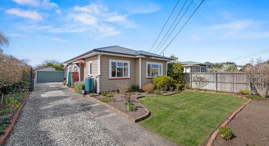  at 34 Pannell Avenue, Wainoni, Christchurch City, Canterbury