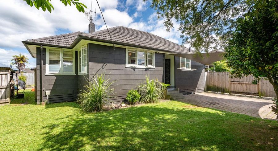  at 19 Willis Street, Bader, Hamilton, Waikato