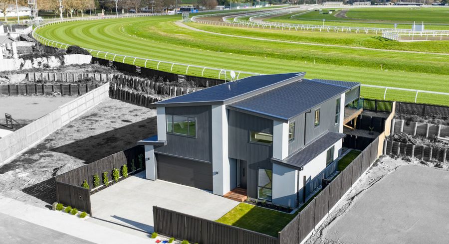  at 11 Mangatainoka Lane, Awapuni, Palmerston North, Manawatu / Whanganui