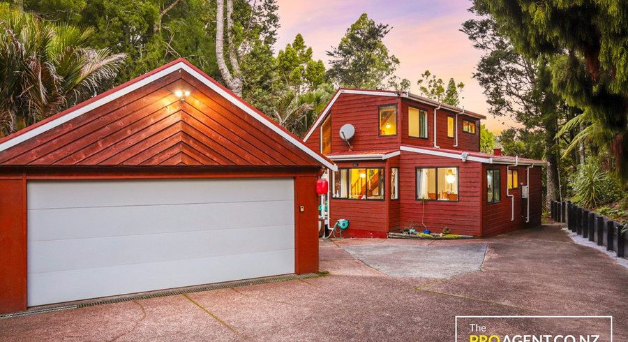 at 84A Woodlands Park Road, Titirangi, Waitakere City, Auckland