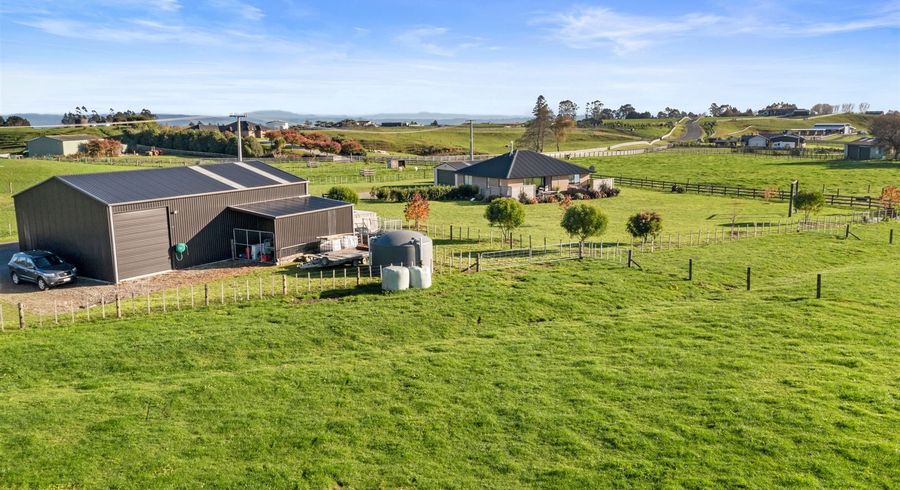  at 10 Taumata Road, Pyes Pa, Tauranga