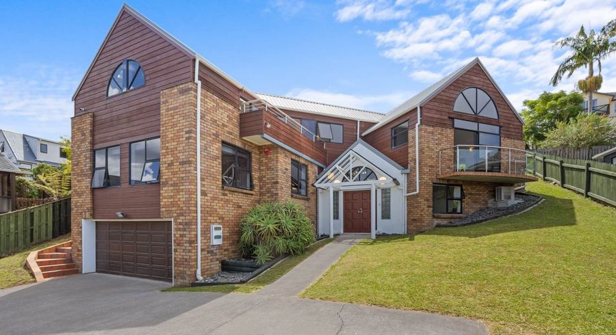  at 3 Seaford Place, Murrays Bay, North Shore City, Auckland