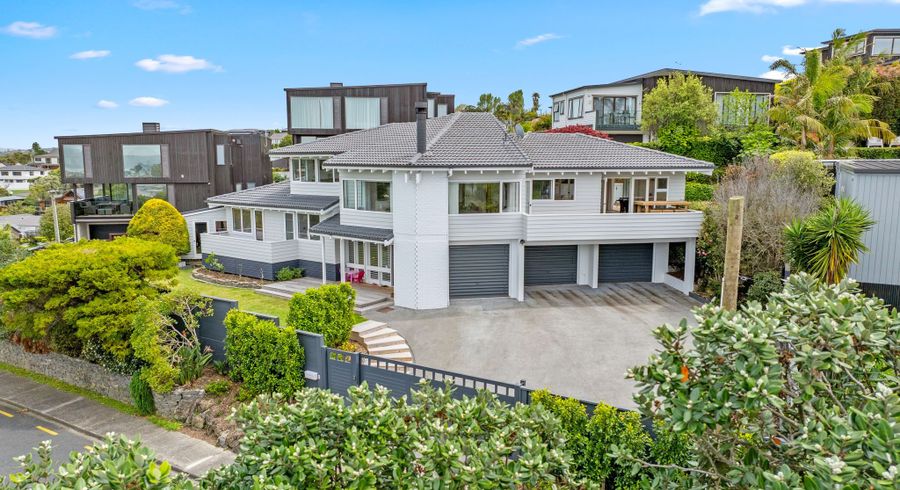  at 7 Parr Terrace, Castor Bay, North Shore City, Auckland