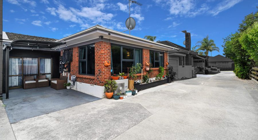 at 2/21 Glen Avenue, Papatoetoe, Manukau City, Auckland