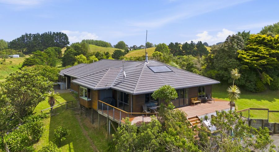  at 84 Derham Road, Te Horo, Kapiti Coast, Wellington