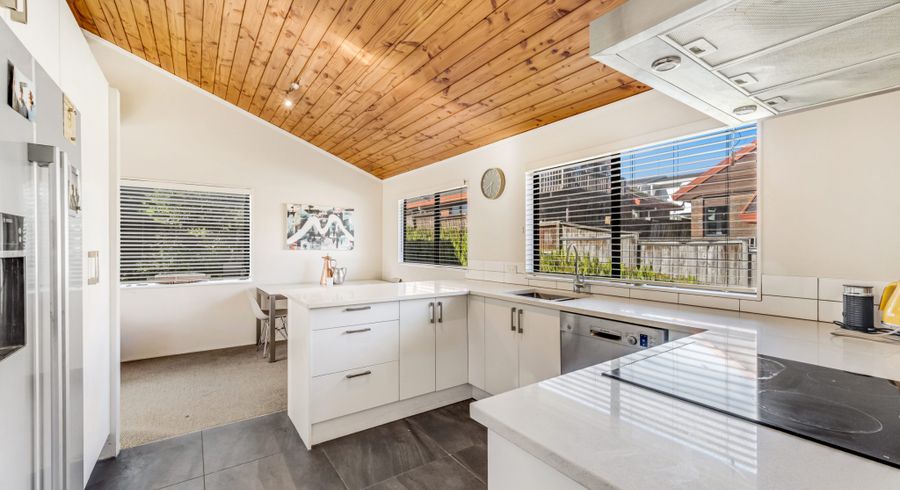 at 2/153 Whitford Road, Somerville, Manukau City, Auckland