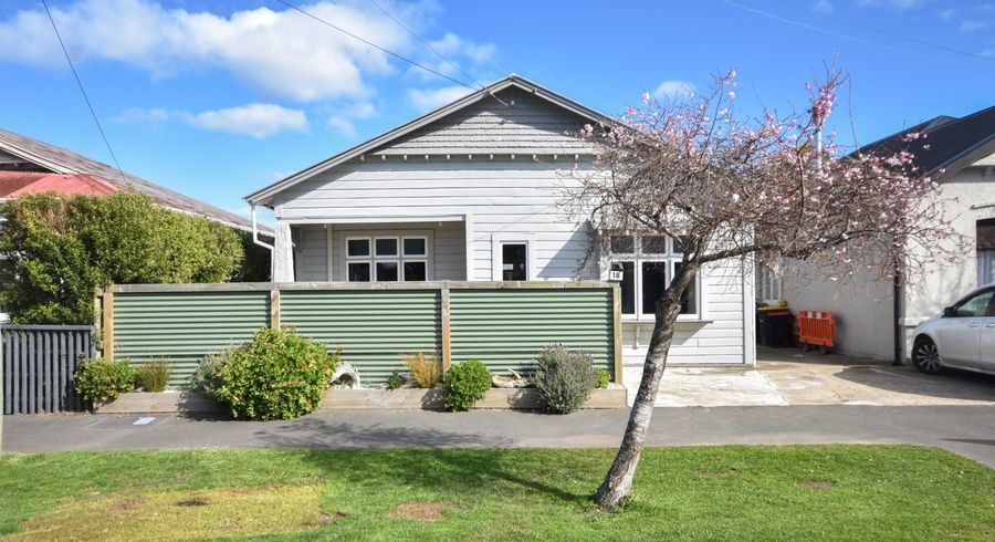  at 18 Waterloo Street, Saint Clair, Dunedin, Otago