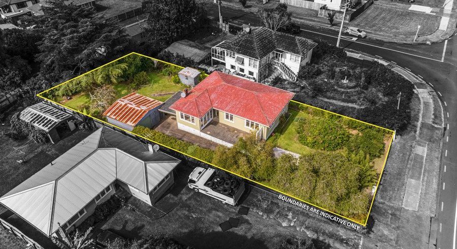  at 12 Mckenzie Road, Mangere Bridge, Auckland