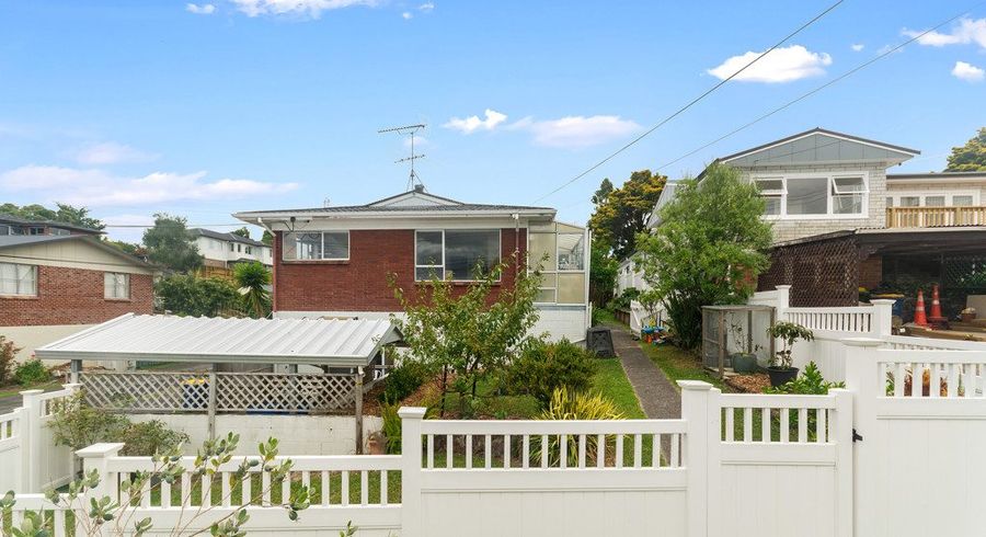  at 1/20 Merchant Avenue, Te Atatu South, Auckland