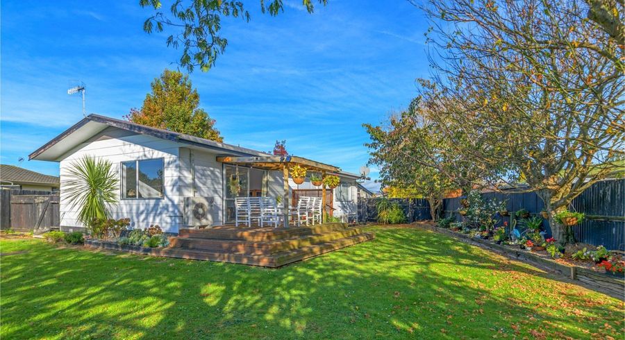  at 10 Ashton Place, Highbury, Palmerston North, Manawatu / Whanganui