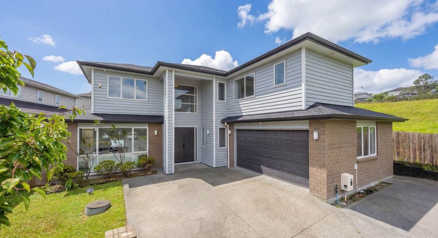  at 60 Huntington Park Drive, Greenhithe, North Shore City, Auckland