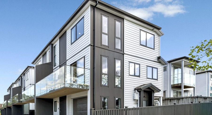  at Lot 1-6/7 Woolfield Road, Papatoetoe, Manukau City, Auckland