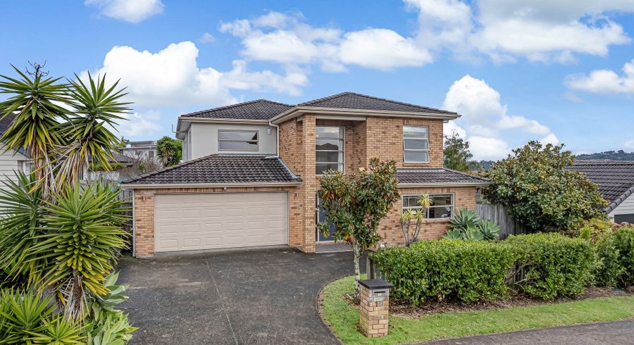  at 19 Huntington Park Drive, Greenhithe, Auckland