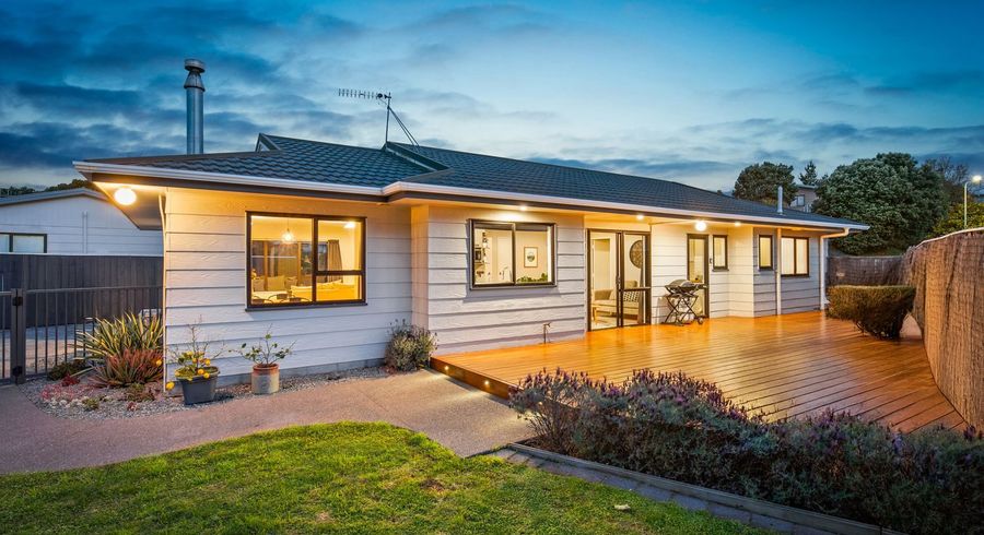  at 37 Campbell Avenue, Paraparaumu