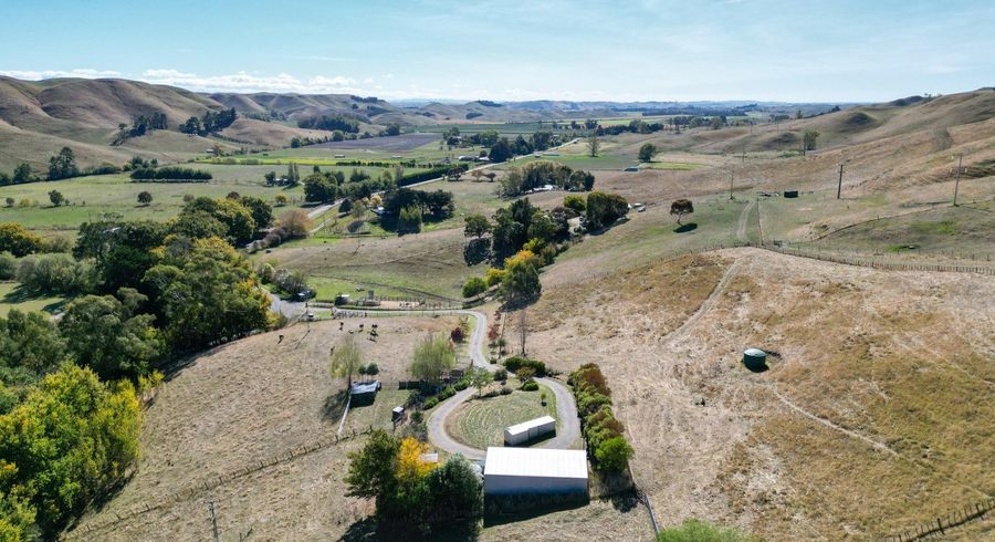  at 727 Valley Road, Raukawa
