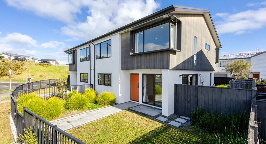  at 4 James McLeod Way, Millwater, Rodney, Auckland