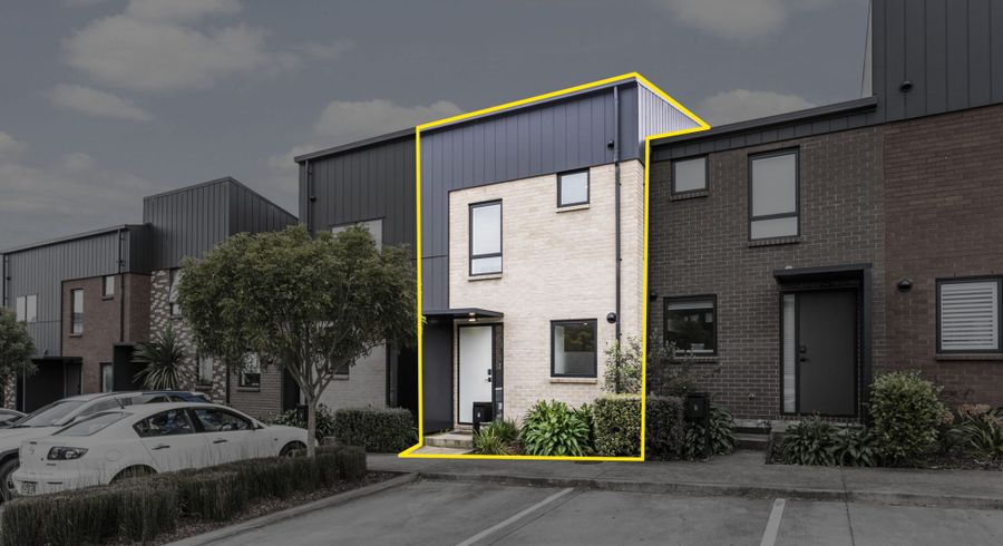  at 14 Rara Lane, Manukau, Manukau City, Auckland