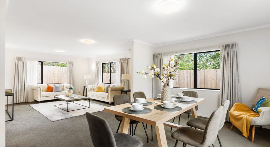  at 2/12 Oak Street, Royal Oak, Auckland City, Auckland