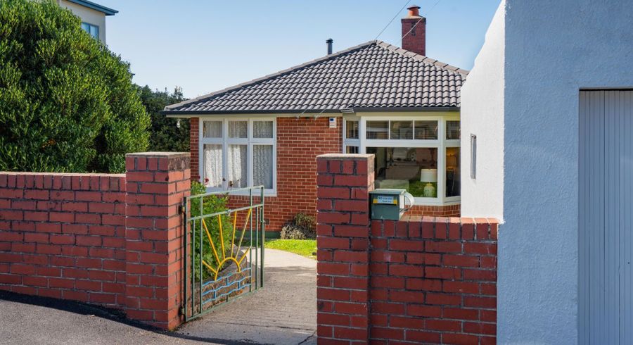 at 7 Bruce Street, Roslyn, Dunedin, Otago