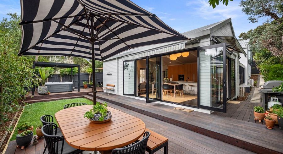  at 37a Ewen Alison Avenue, Devonport, North Shore City, Auckland