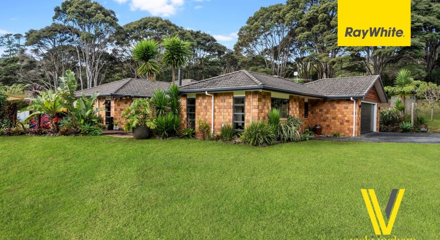  at 35 Cochran Road, Oratia, Waitakere City, Auckland