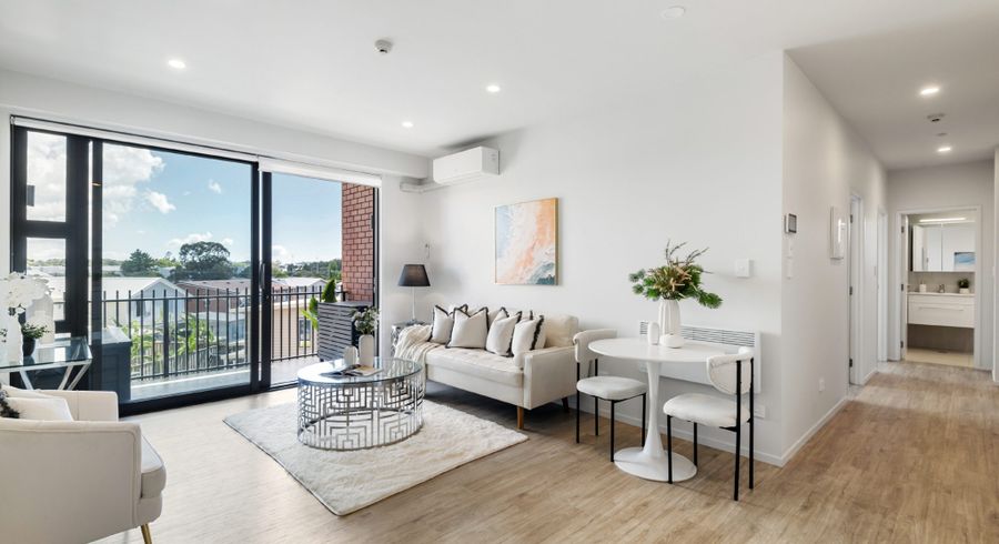  at 209/10 Awataha Drive, Northcote, Auckland