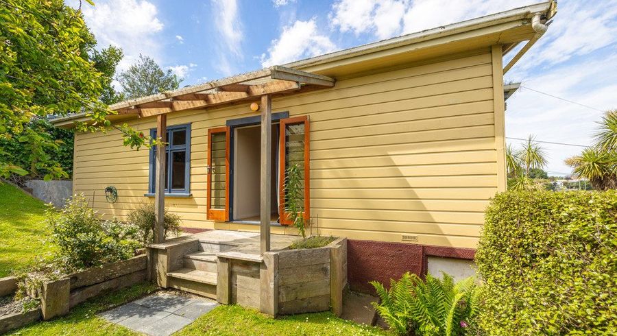  at 10 Bridge Street, Clyde Hill, Dunedin, Otago