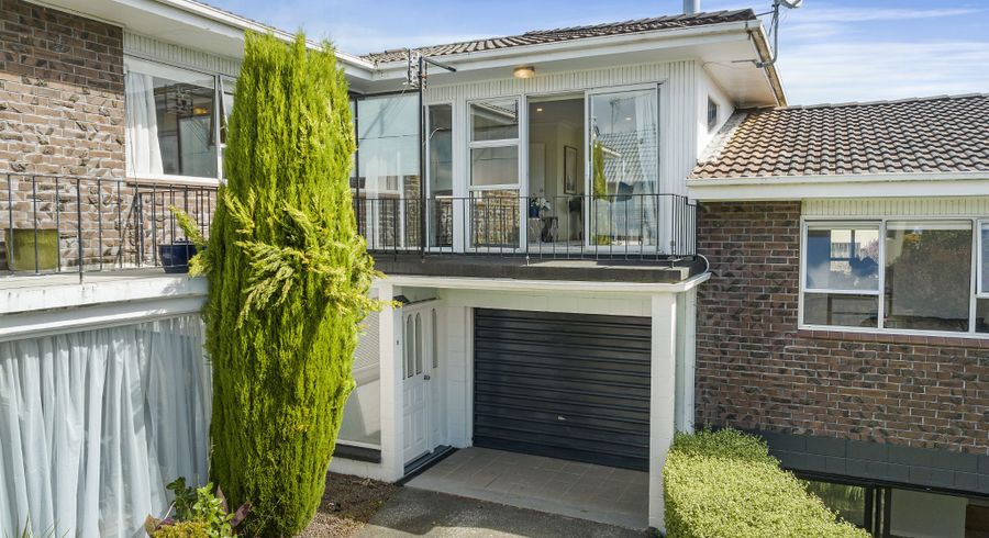  at 2/5 Goad Crescent, Hillsborough, Auckland