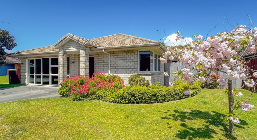  at 33 Seabreeze Place, Papamoa, Tauranga, Bay Of Plenty