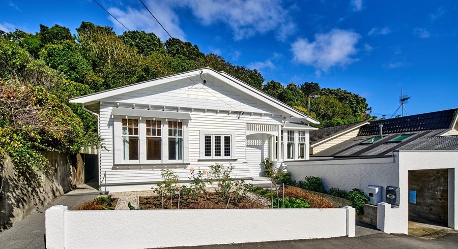  at 44 Glen Road, Kelburn, Wellington, Wellington