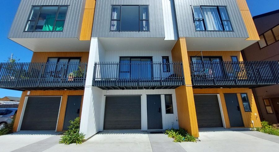  at 5/128 Onewa Road, Northcote, North Shore City, Auckland