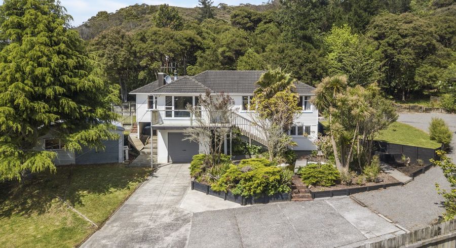  at 131 Wellington Road, Wainuiomata, Lower Hutt, Wellington