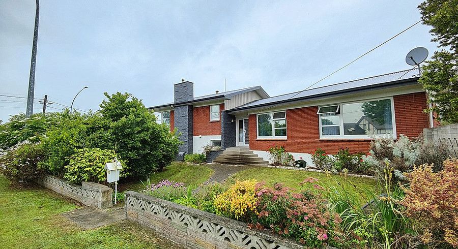  at 702 River Road, Chartwell, Hamilton