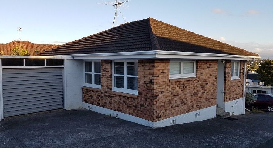  at 4B Ridge Road, Howick, Manukau City, Auckland