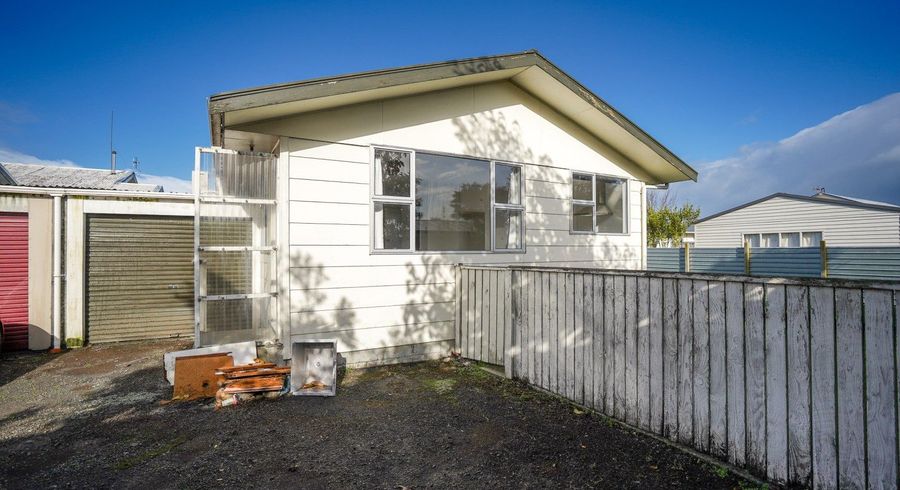 at 42B Burns Avenue, Takaro, Palmerston North, Manawatu / Whanganui