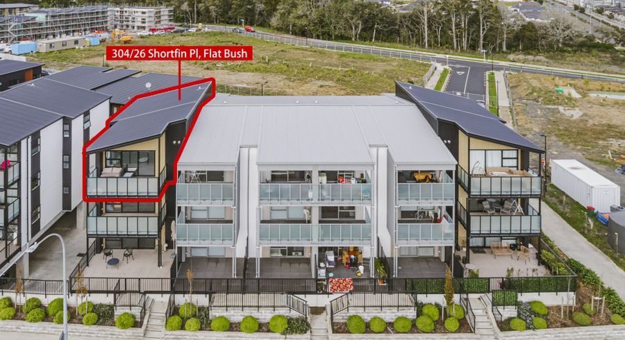  at 304/26 Shortfin Place, Flat Bush, Manukau City, Auckland