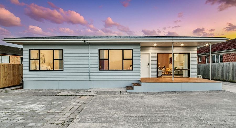  at 5 Gordon Road, Papatoetoe, Manukau City, Auckland