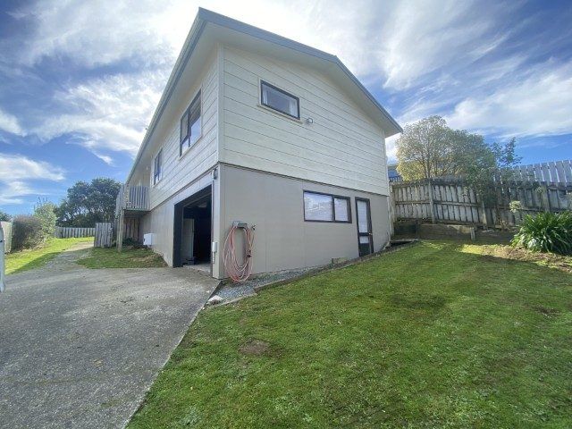  at 6 Staysail Place, Whitby, Porirua, Wellington