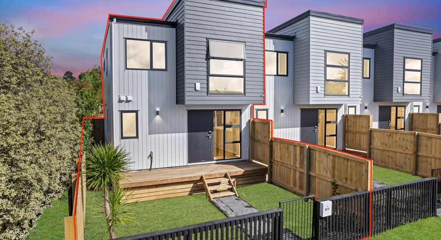  at 8/1 Benita Place, Sunnyvale, Waitakere City, Auckland
