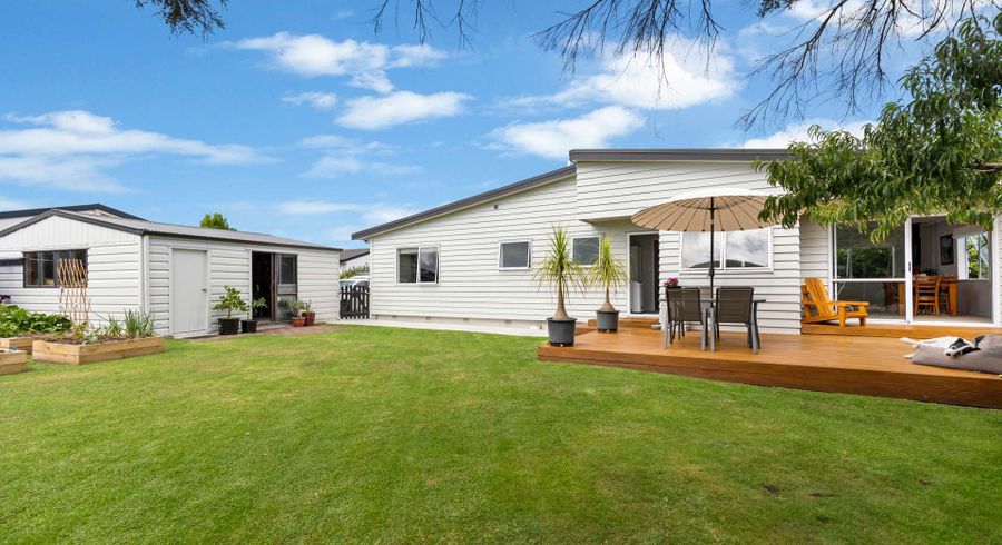 For sale Unit 2/42 Gravatt Road, Papamoa 