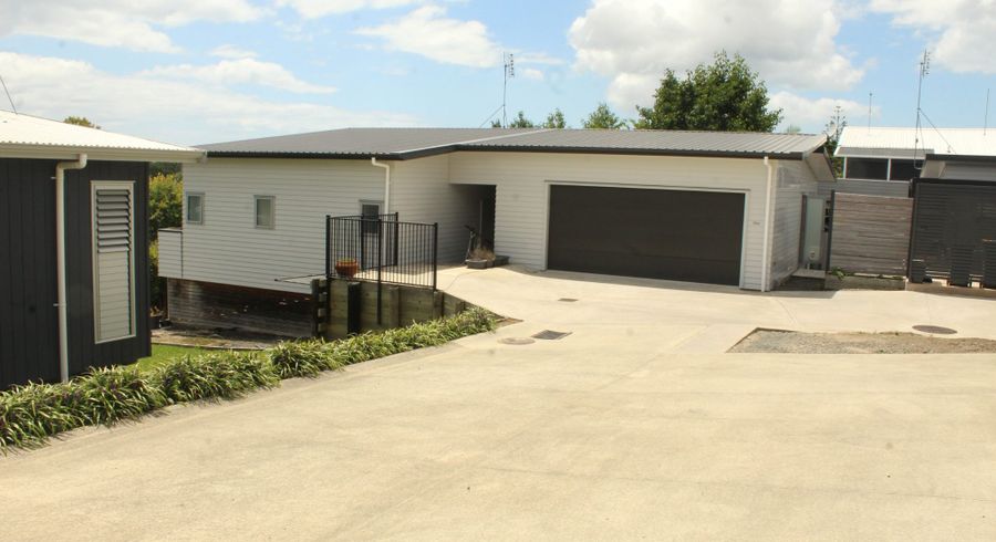  at 35a Gledstane Rd, Stanmore Bay, Rodney, Auckland