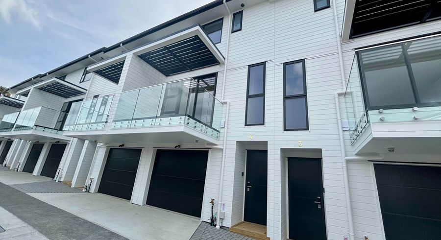  at 4/20 Ayr Road, Pakuranga, Manukau City, Auckland