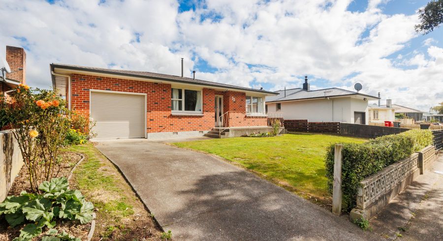  at 33 Highbury Avenue, Highbury, Palmerston North, Manawatu / Whanganui