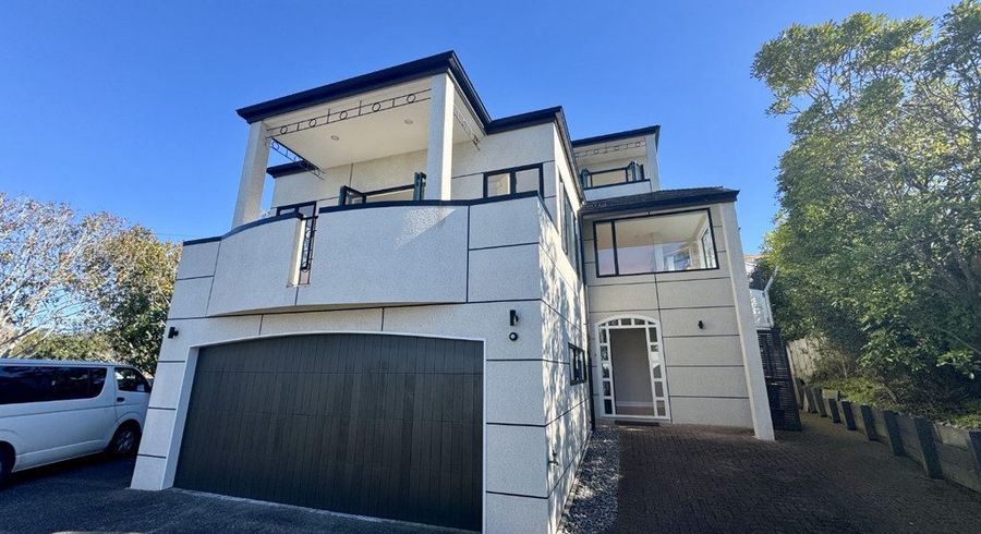  at 2 View Road, Campbells Bay, North Shore City, Auckland