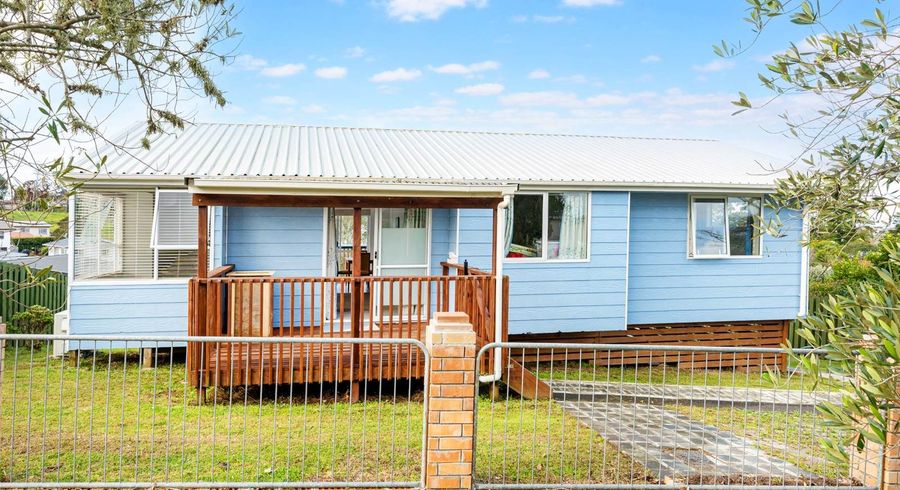  at 29 Cyril Crescent, West Harbour, Auckland