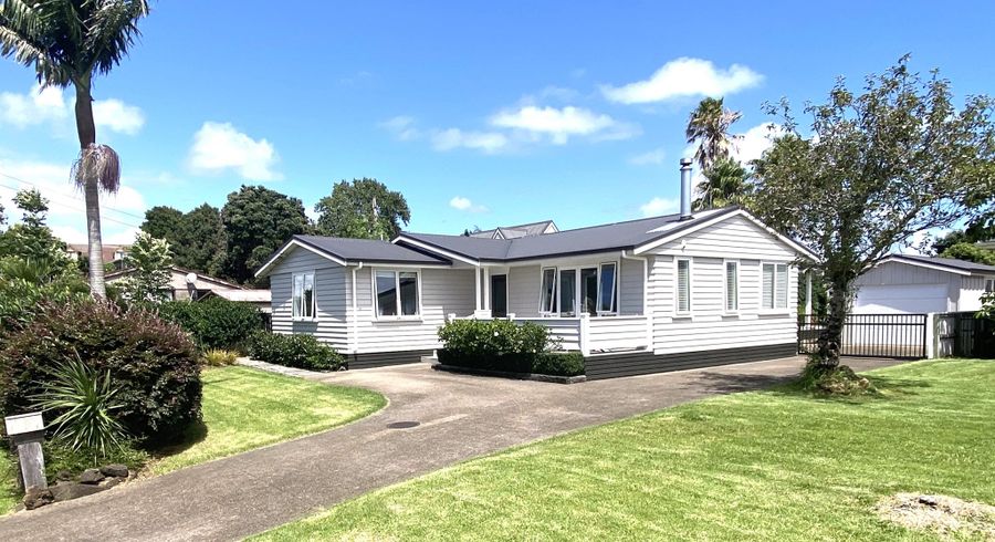  at 27 Boyd Avenue, Mangere Bridge, Auckland