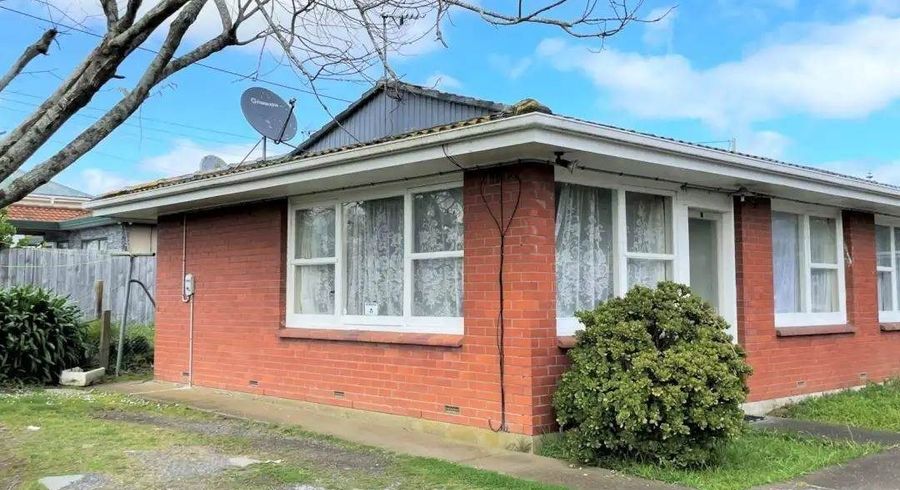  at 15 Hutton Street, Ōtāhuhu, Auckland