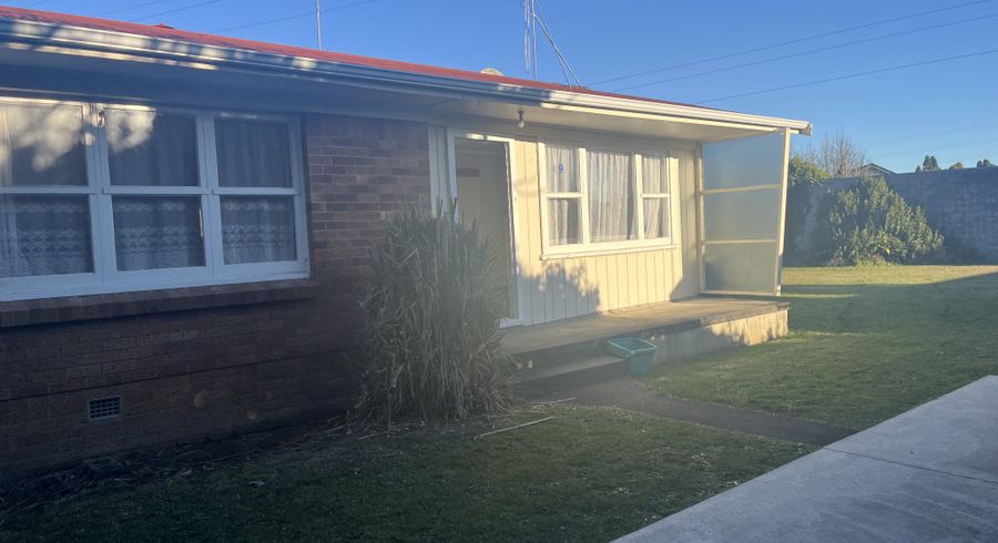  at 15B Leeds Street, Silverdale, Hamilton, Waikato