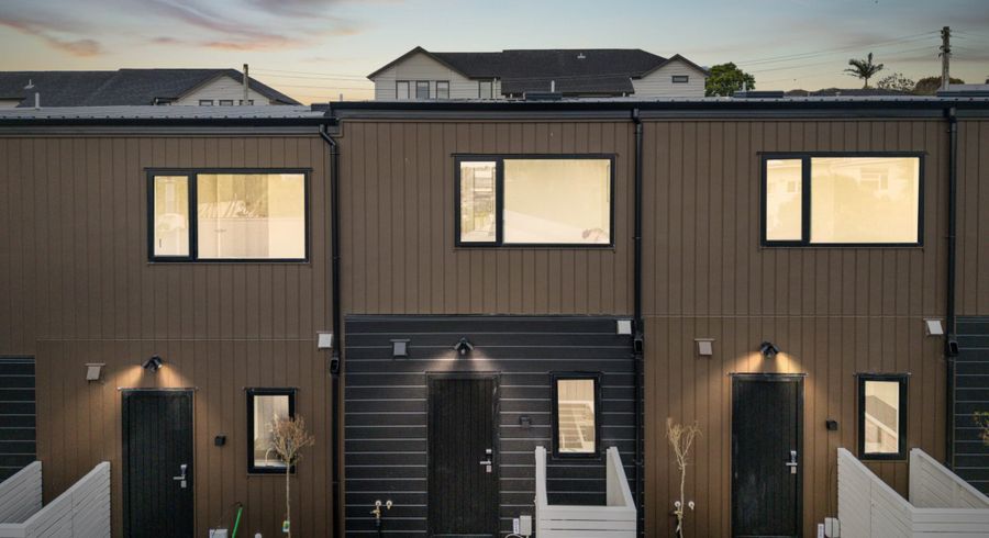  at 5/302 Blockhouse Bay Road, Avondale, Auckland City, Auckland